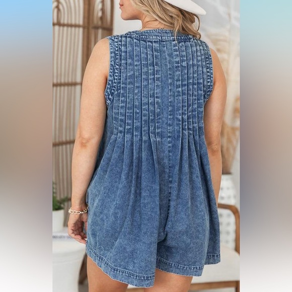 Amazon Women’s Denim Romper - Picture 3 of 5